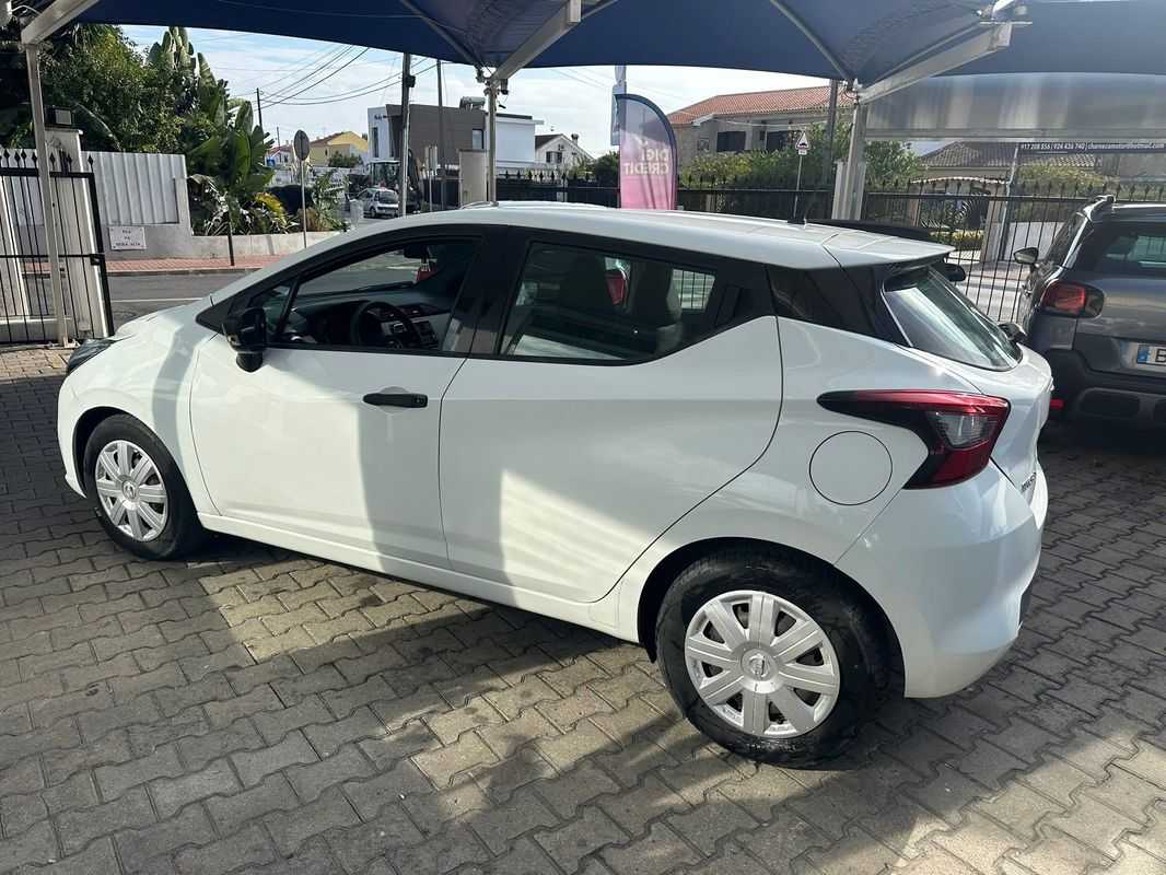 nissan-micra-2017-gasolina-898cc