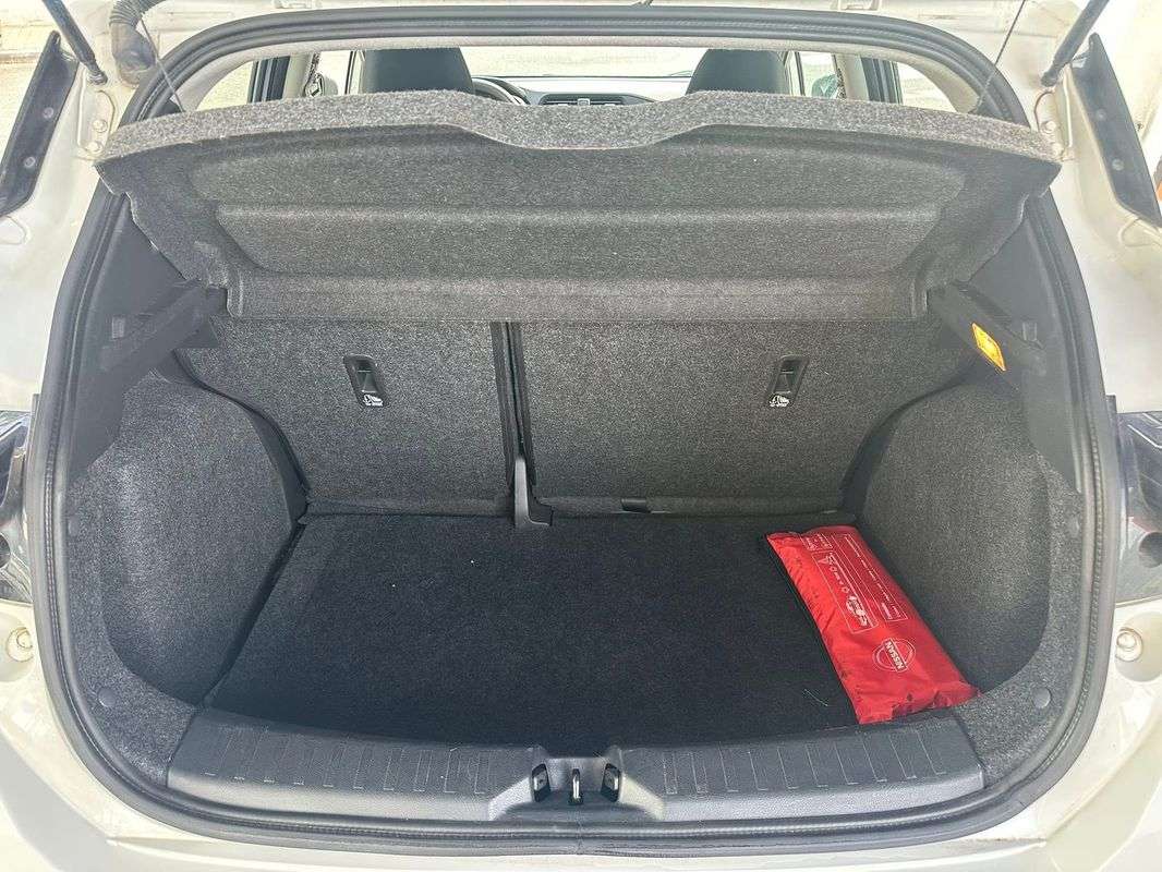 nissan-micra-2017-gasolina-898cc