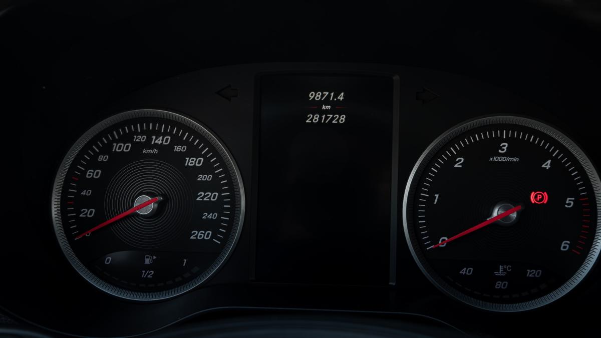 mercedes-benz-classe-c-2015-diesel-2143cc