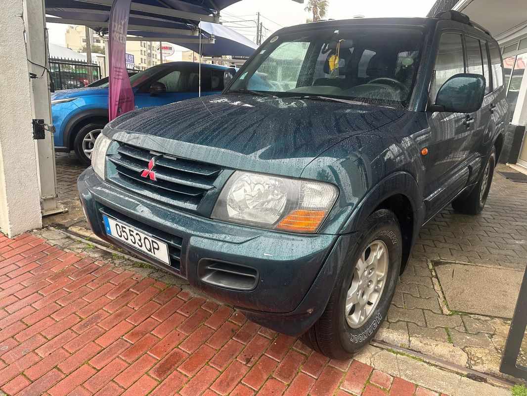 mitsubishi-pajero-2000-diesel-3200cc