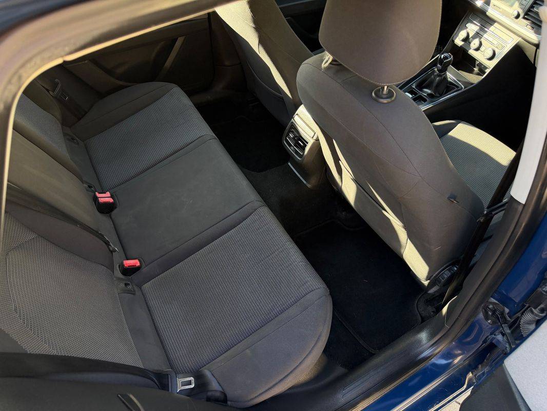 seat-leon-2017-diesel-1598cc