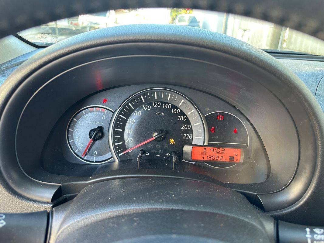 nissan-micra-2015-gasolina-1198cc
