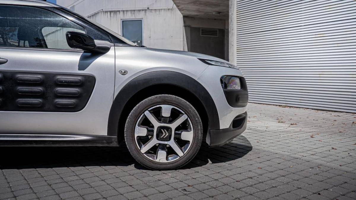 citroen-c4-cactus-2018-diesel-1560cc