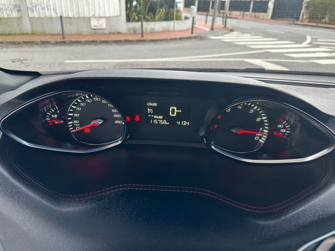 peugeot-308-sw-2017-gasolina-1199cc