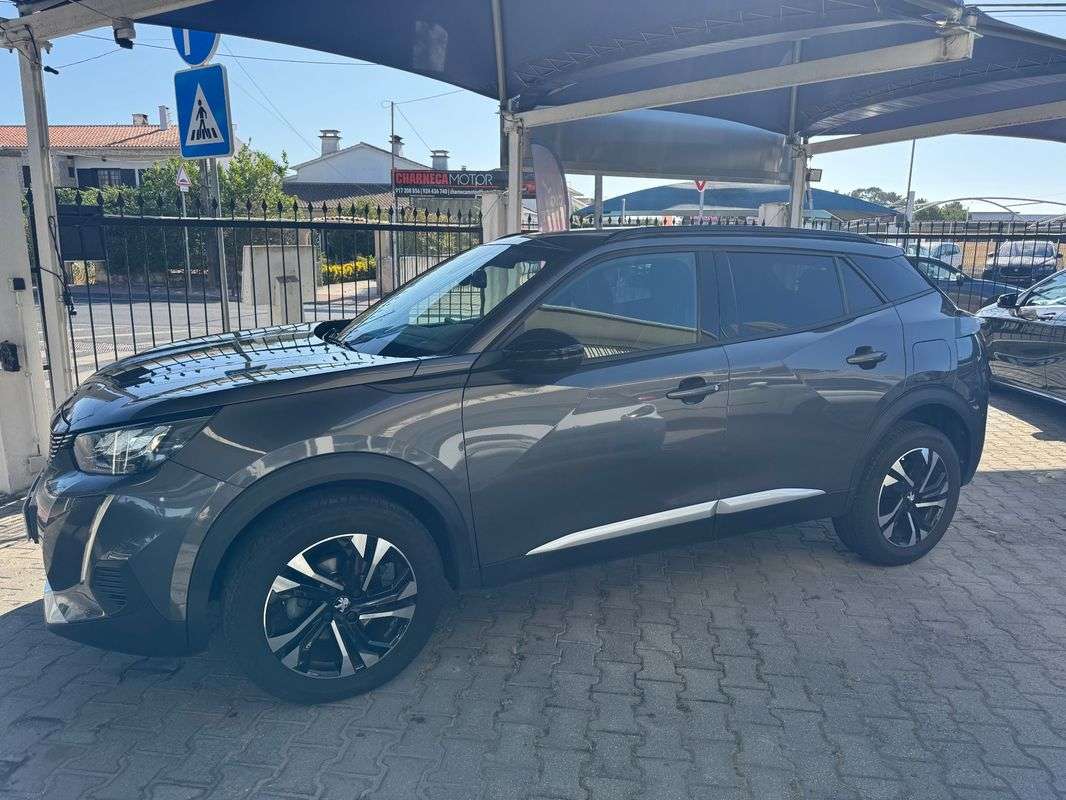 peugeot-2008-2023-gasolina-1199cc