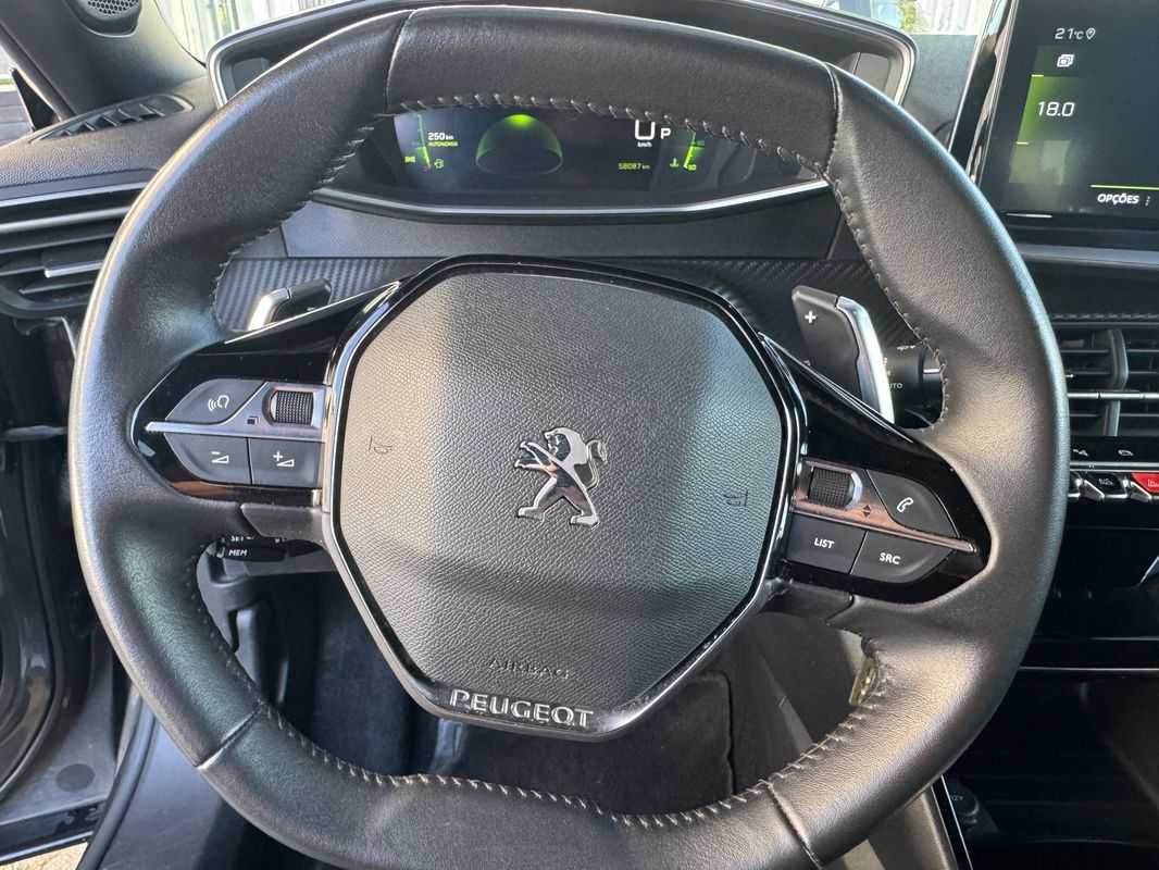 peugeot-2008-2023-gasolina-1199cc