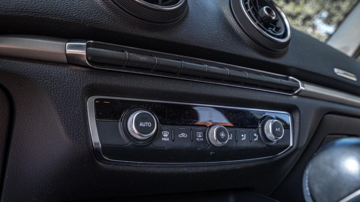 audi-a3-sportback-2019-diesel-1598cc