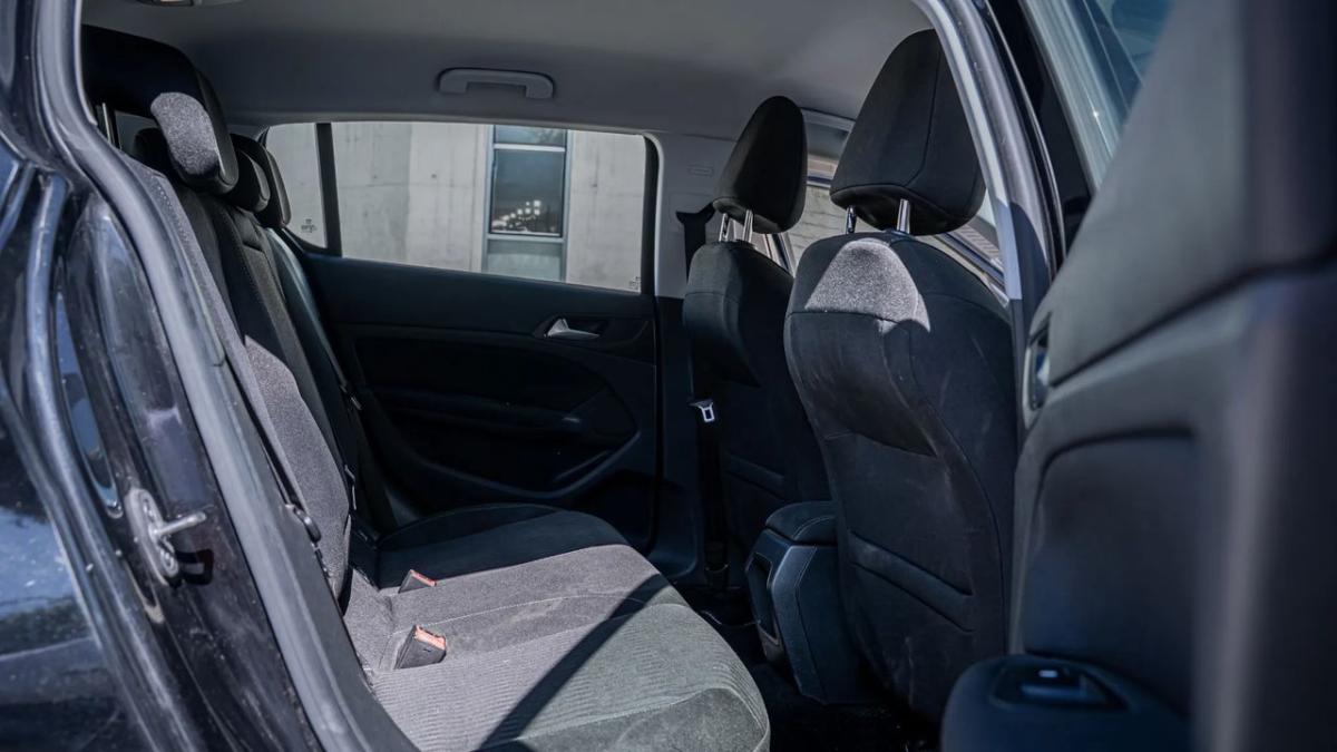 peugeot-308-2016-diesel-1560cc