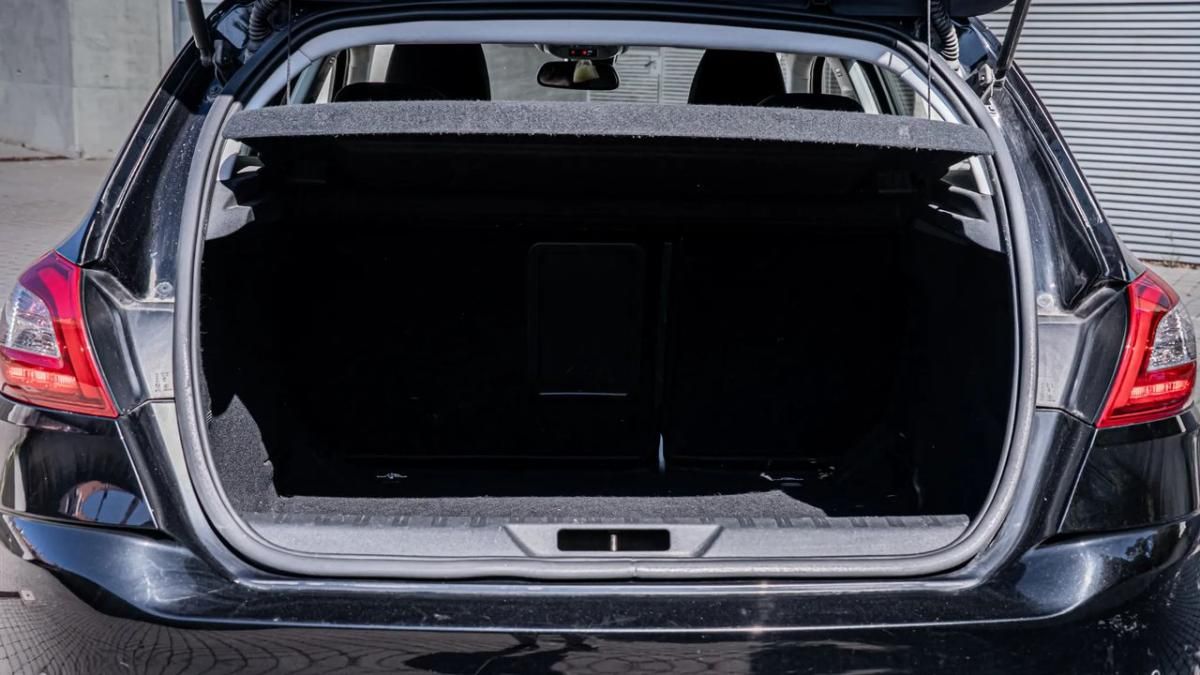 peugeot-308-2016-diesel-1560cc