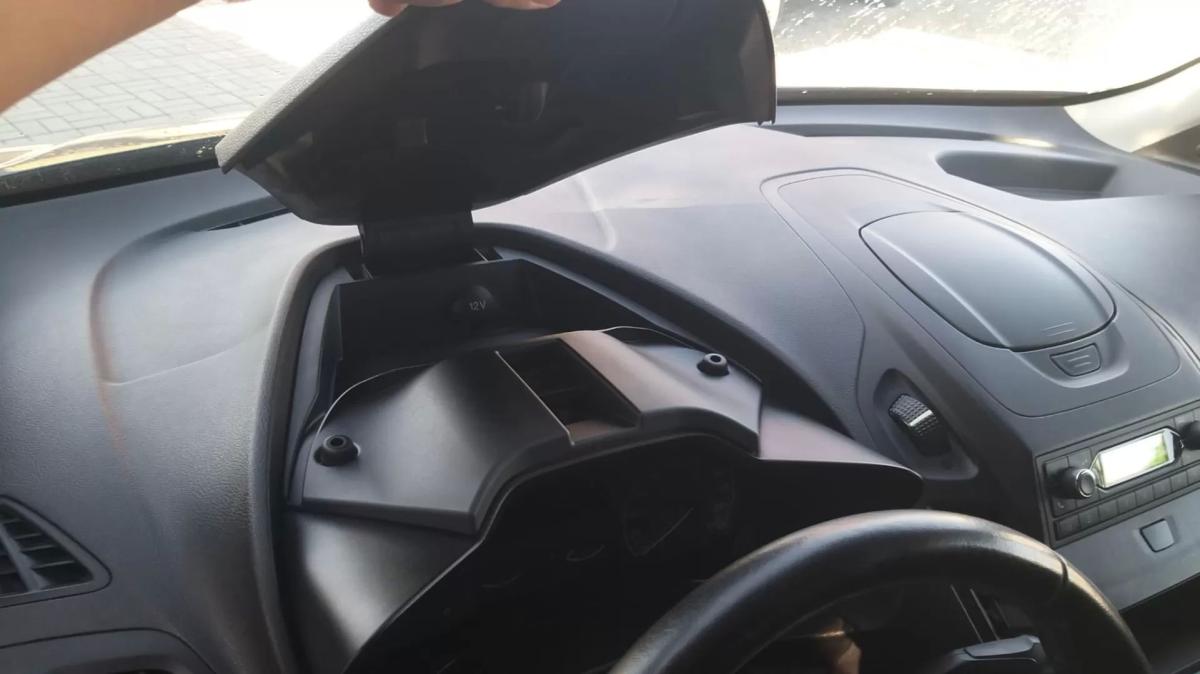 ford-transit-connect-2019-diesel-1499cc