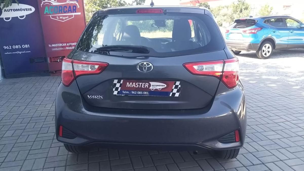 toyota-yaris-2020-gasolina-998cc