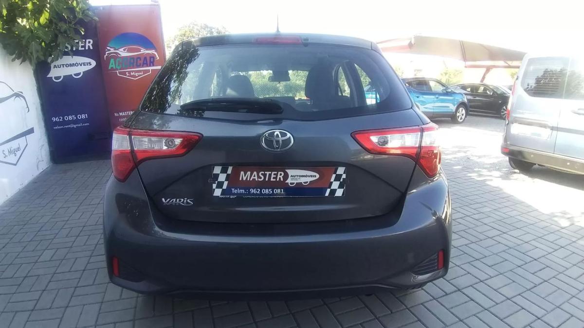 toyota-yaris-2020-gasolina-998cc