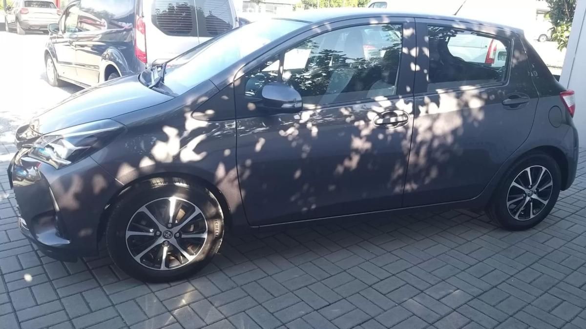 toyota-yaris-2020-gasolina-998cc