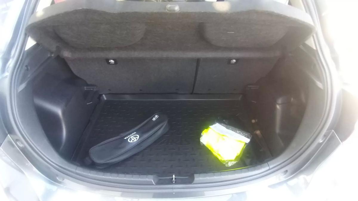 toyota-yaris-2020-gasolina-998cc