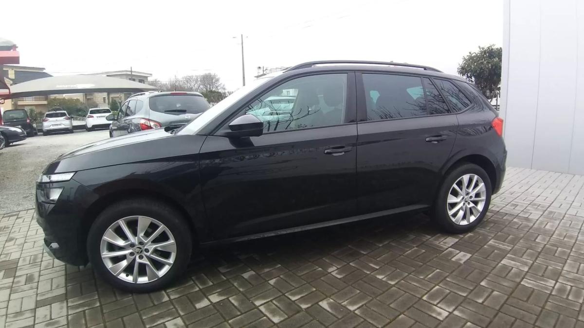 skoda-kamiq-2022-gasolina-999cc