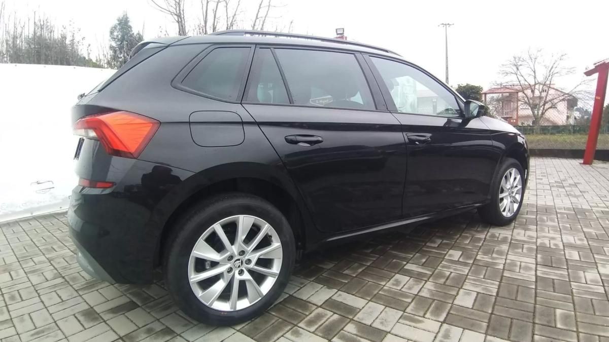 skoda-kamiq-2022-gasolina-999cc