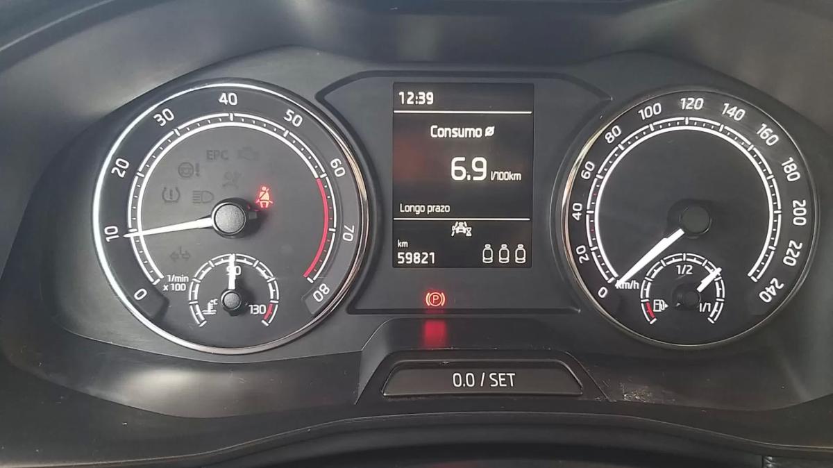 skoda-kamiq-2022-gasolina-999cc