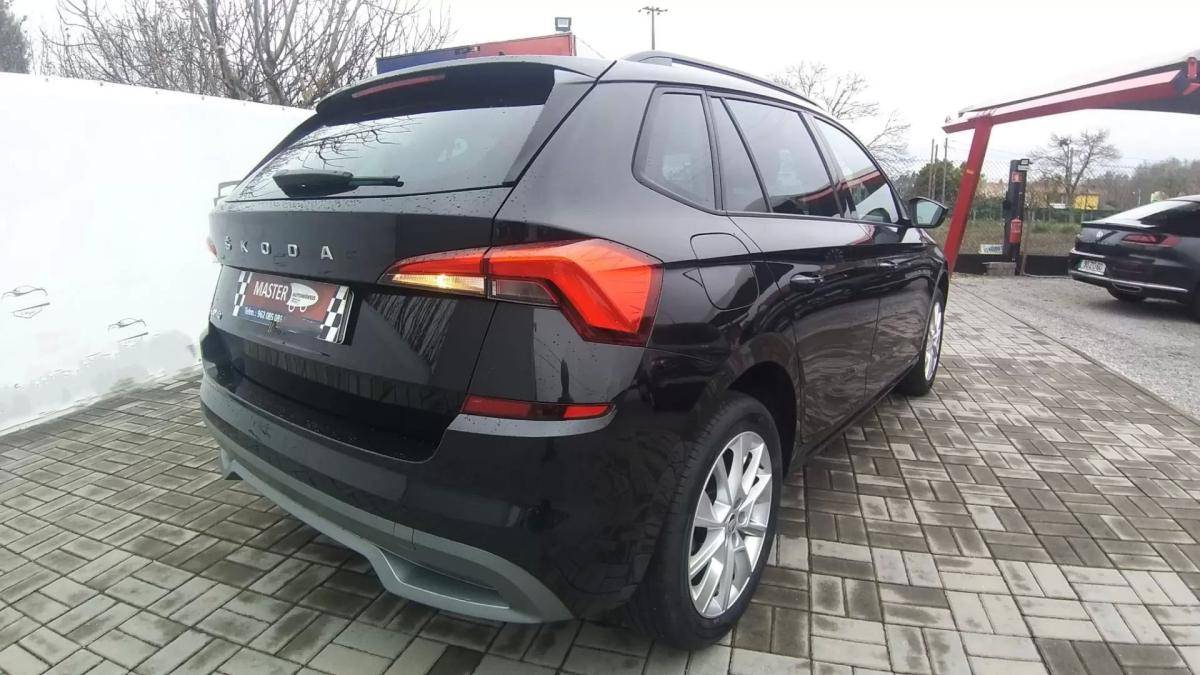 skoda-kamiq-2022-gasolina-999cc