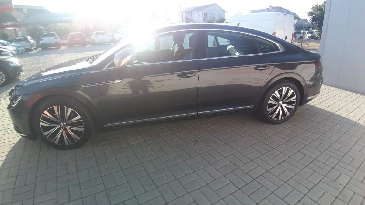 volkswagen-arteon-2019-diesel-1968cc