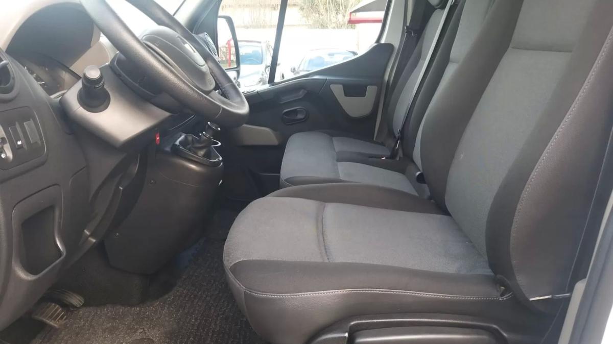 renault-master-2016-diesel-2300cc