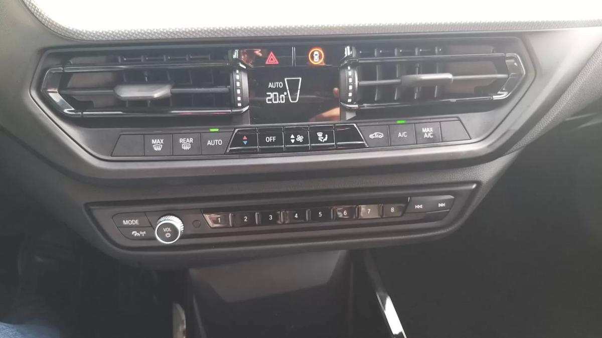 bmw-serie-1-2022-diesel-1496cc