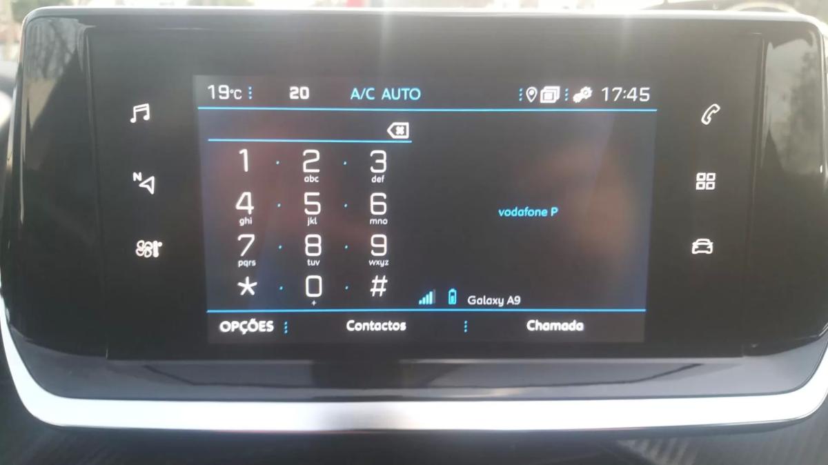 peugeot-2008-2023-gasolina-1199cc