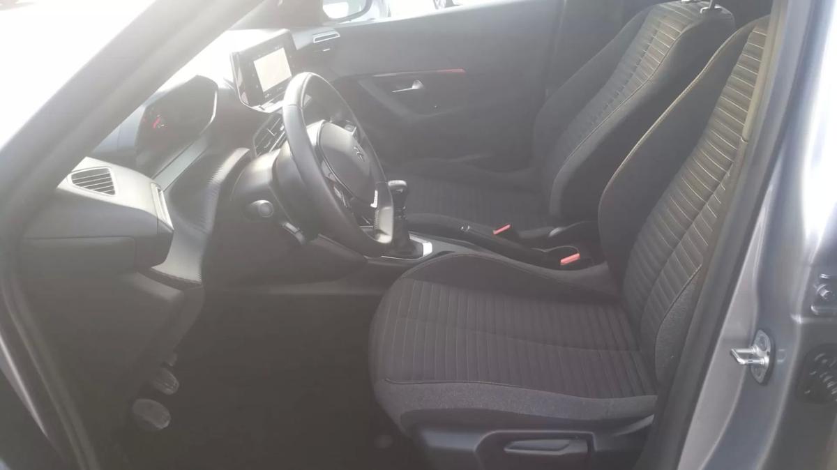 peugeot-2008-2023-gasolina-1199cc