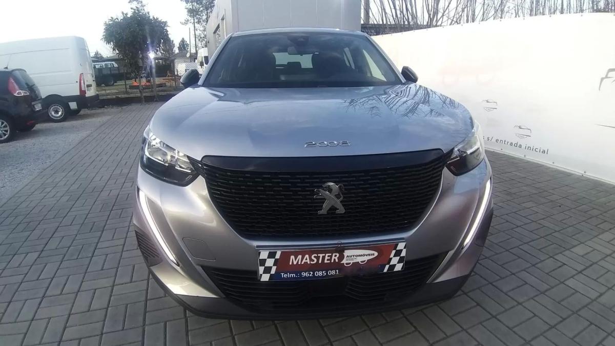 peugeot-2008-2023-gasolina-1199cc