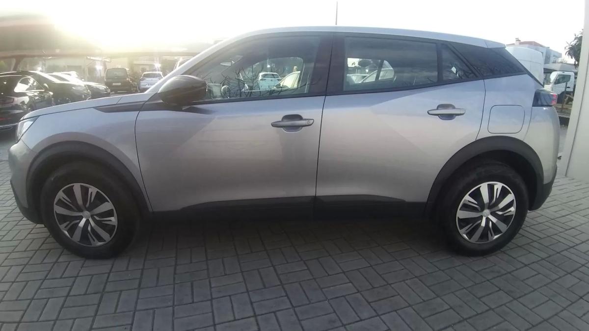 peugeot-2008-2023-gasolina-1199cc