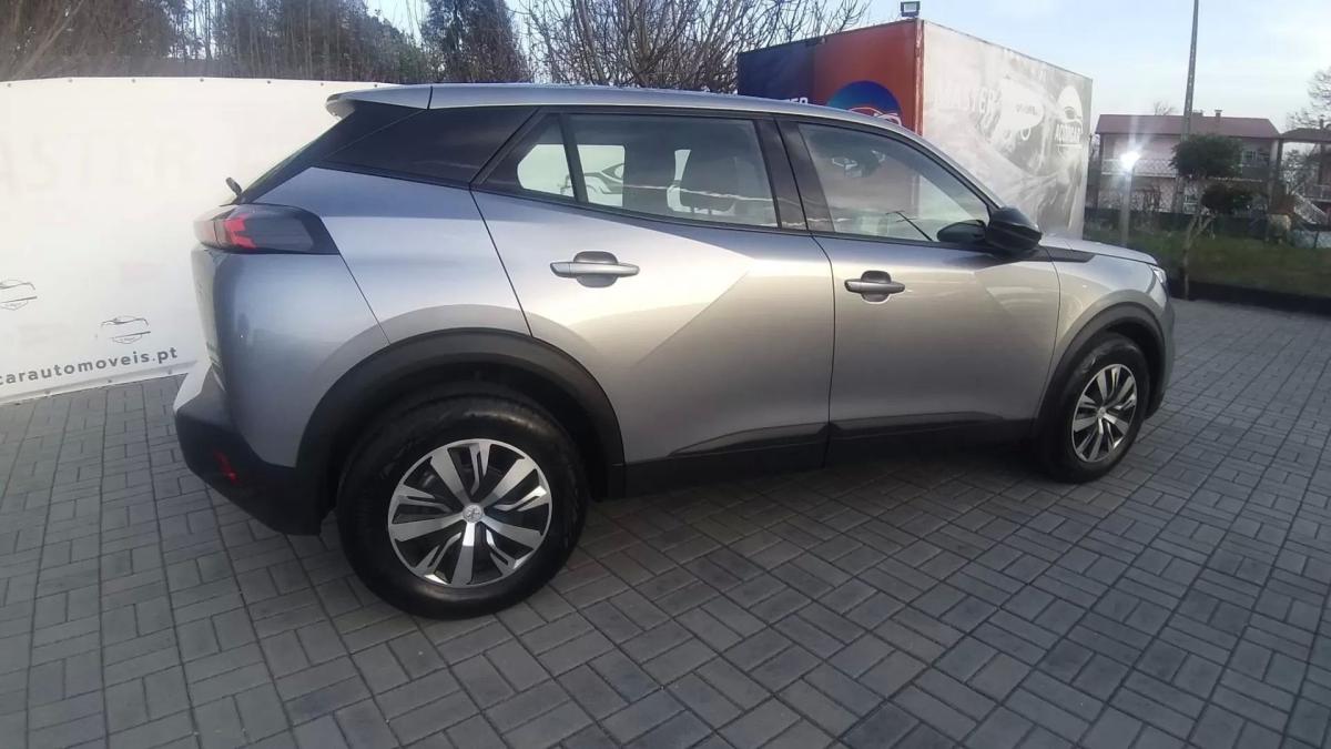 peugeot-2008-2023-gasolina-1199cc