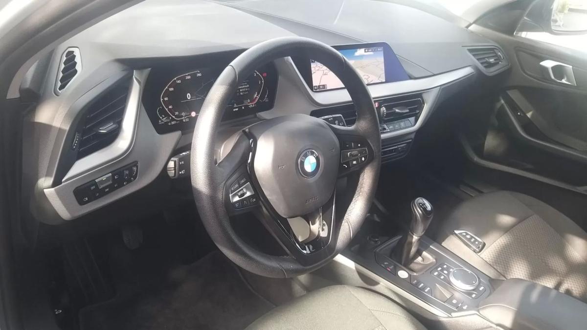 bmw-serie-1-2023-diesel-1496cc