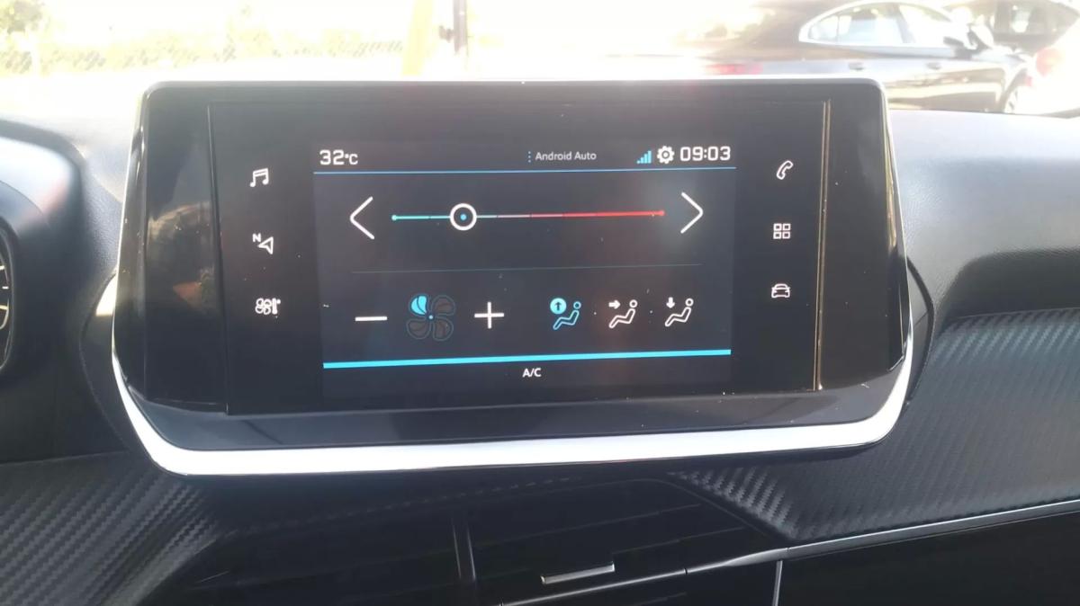 peugeot-208-2022-gasolina-1199cc