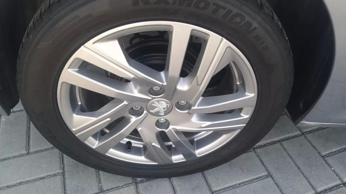 peugeot-208-2022-gasolina-1199cc