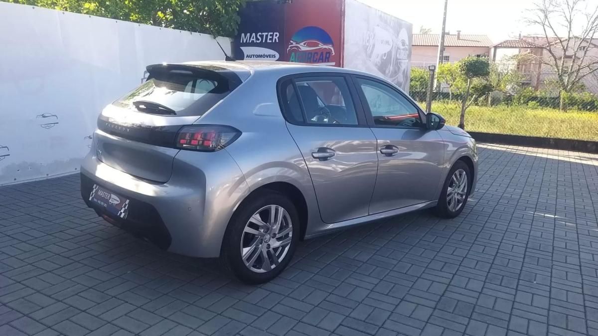 peugeot-208-2022-gasolina-1199cc