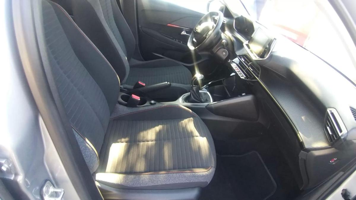 peugeot-208-2022-gasolina-1199cc