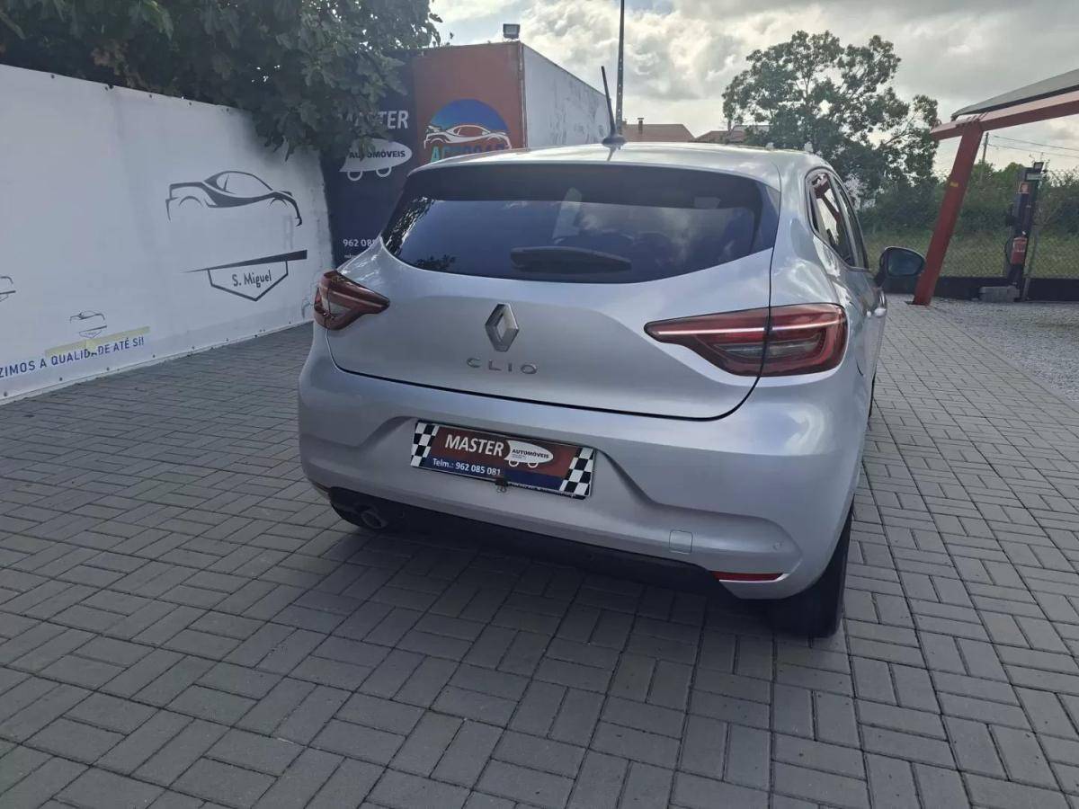 renault-clio-2023-gasolina-999cc