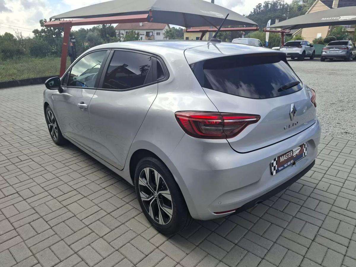 renault-clio-2023-gasolina-999cc