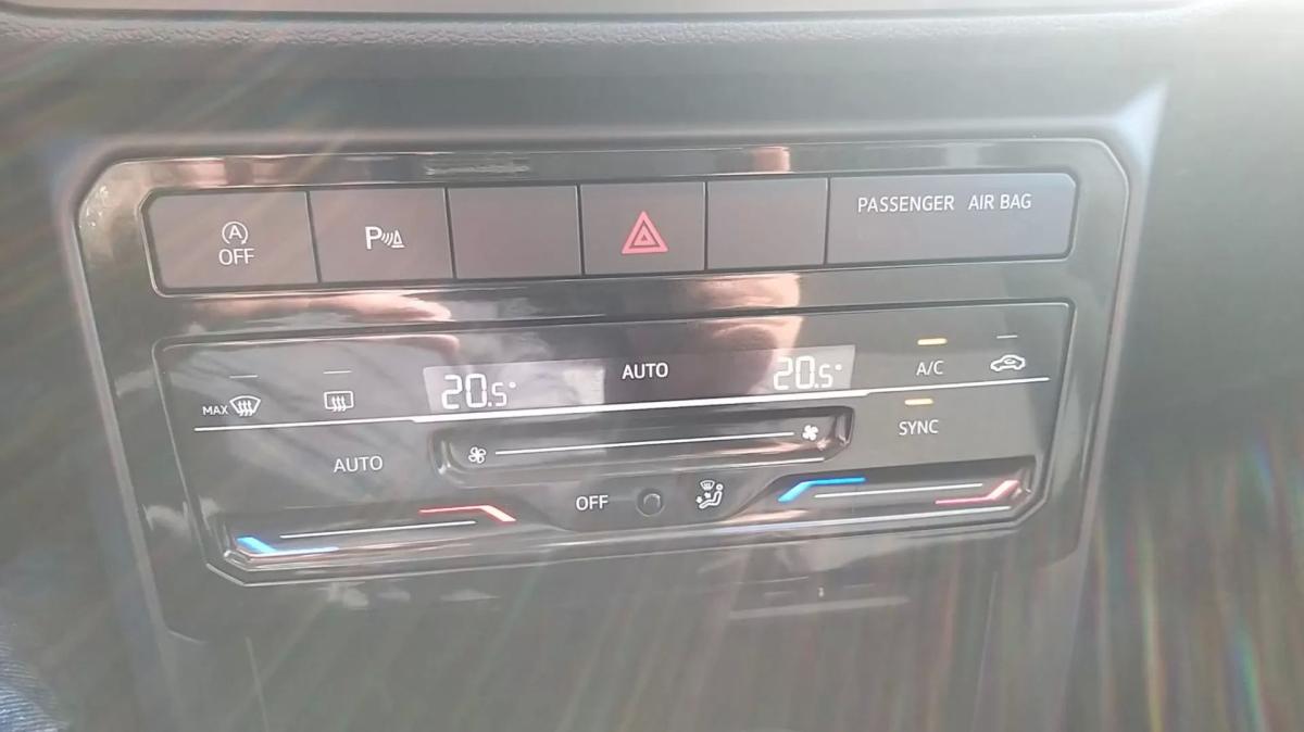volkswagen-t-cross-2023-gasolina-999cc