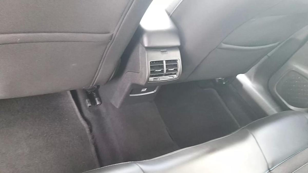 citroen-c4-2022-diesel-1499cc