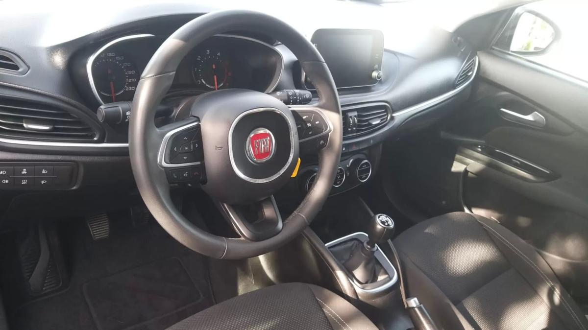 fiat-tipo-station-wagon-2020-diesel-1598cc