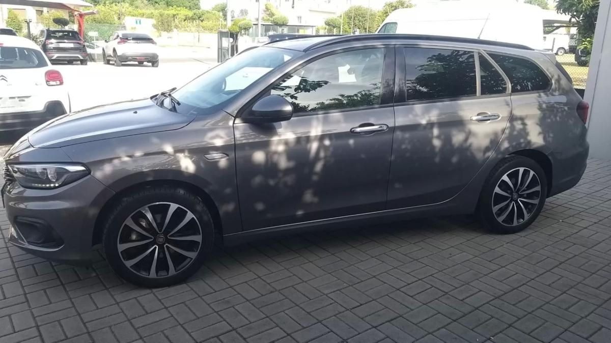 fiat-tipo-station-wagon-2020-diesel-1598cc