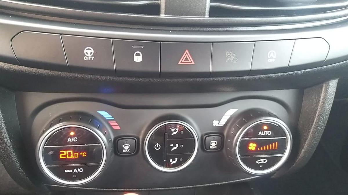 fiat-tipo-station-wagon-2020-diesel-1598cc