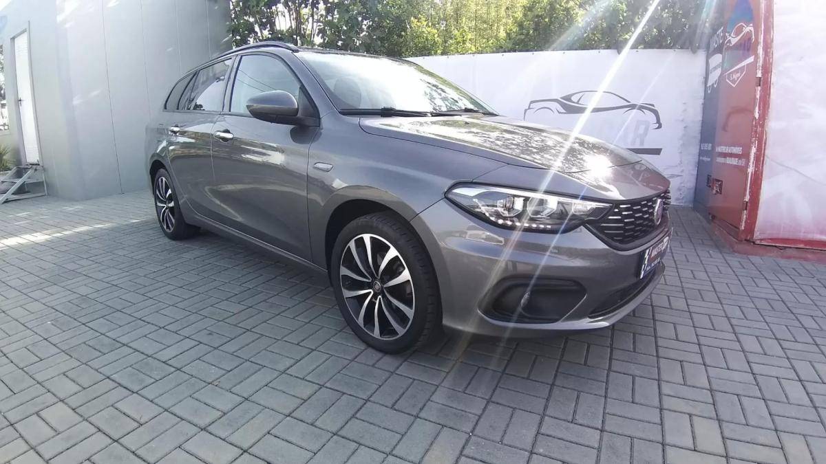 fiat-tipo-station-wagon-2020-diesel-1598cc