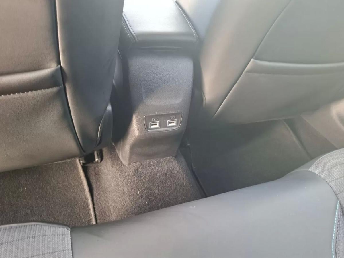 peugeot-208-2021-gasolina-1199cc