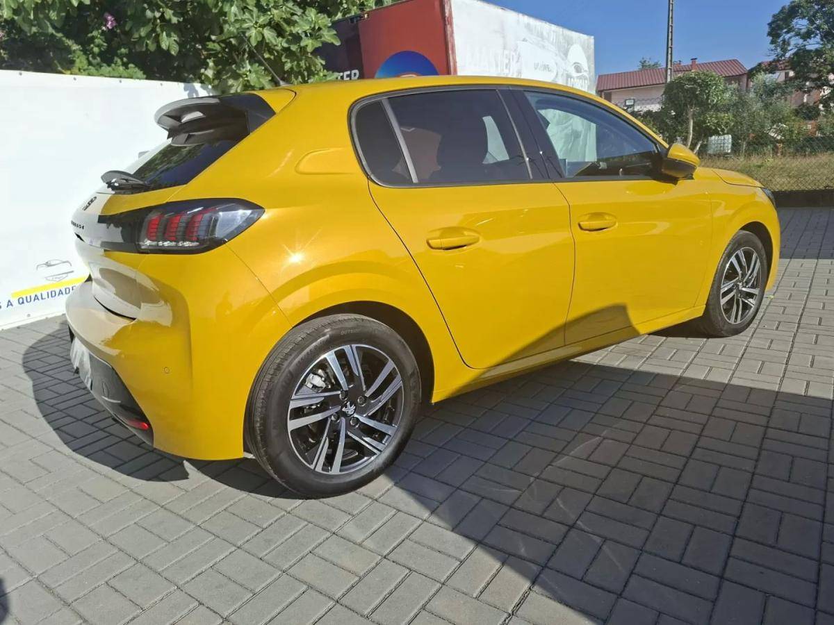 peugeot-208-2021-gasolina-1199cc