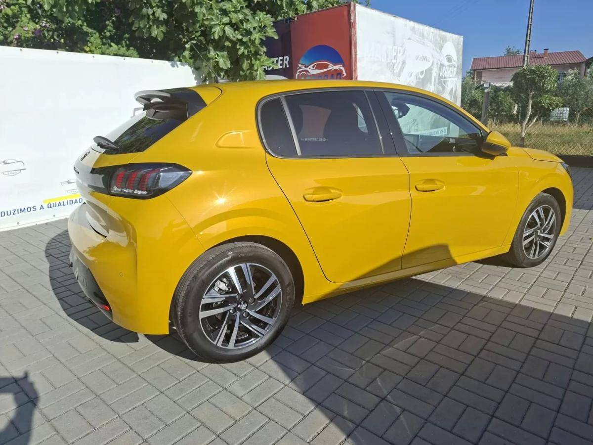 peugeot-208-2021-gasolina-1199cc