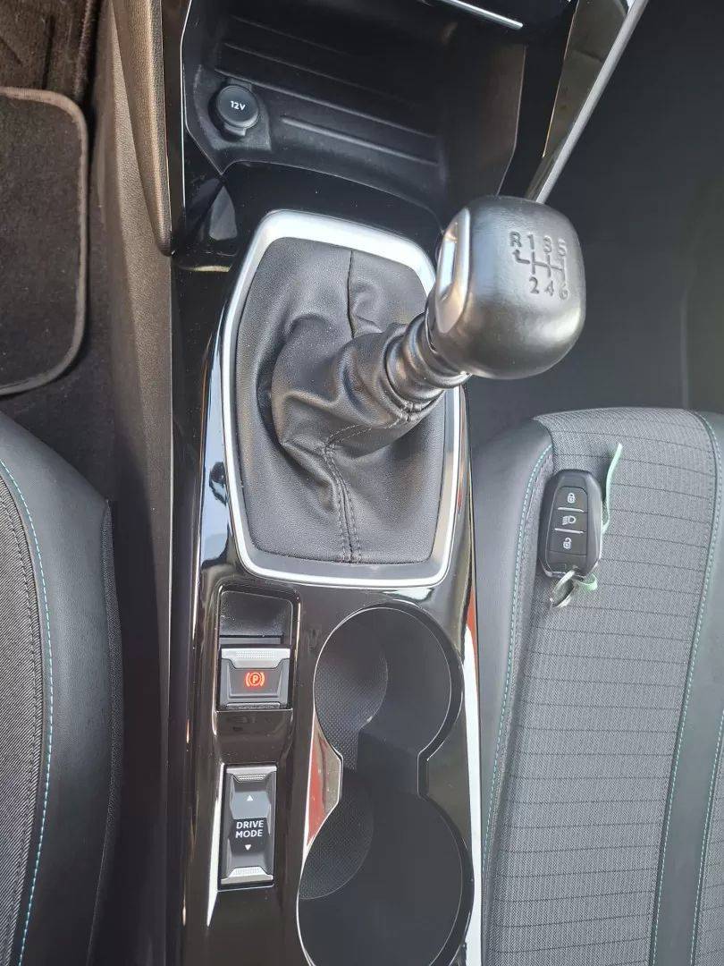 peugeot-208-2021-gasolina-1199cc