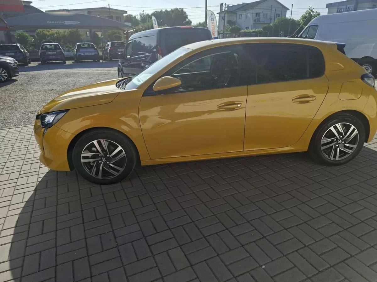 peugeot-208-2021-gasolina-1199cc