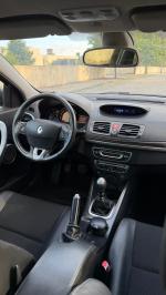 renault-megane-sport-tourer-2011-diesel-1461cc