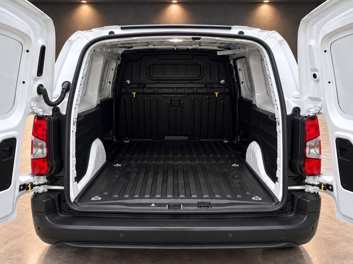 citroen-berlingo-2023-diesel-1499cc